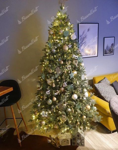 Künstlicher Weihnachtsbaum 3D Eisfichte 210cm