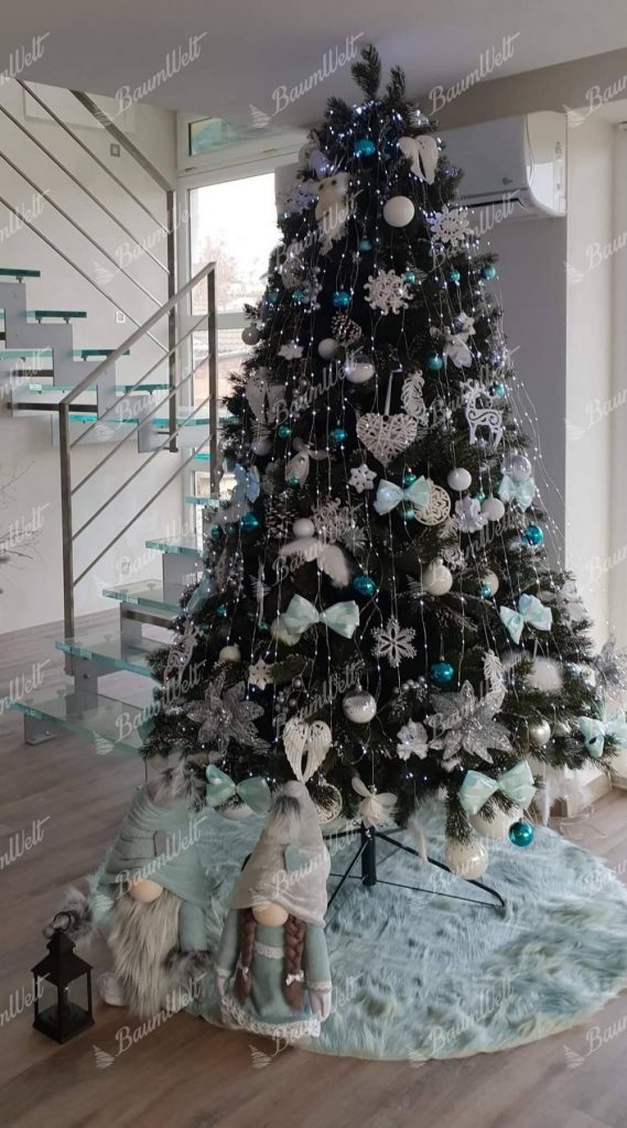 Künstlicher Weihnachtsbaum 3D Tränen-Kiefer mit Kunstschnee 240cm