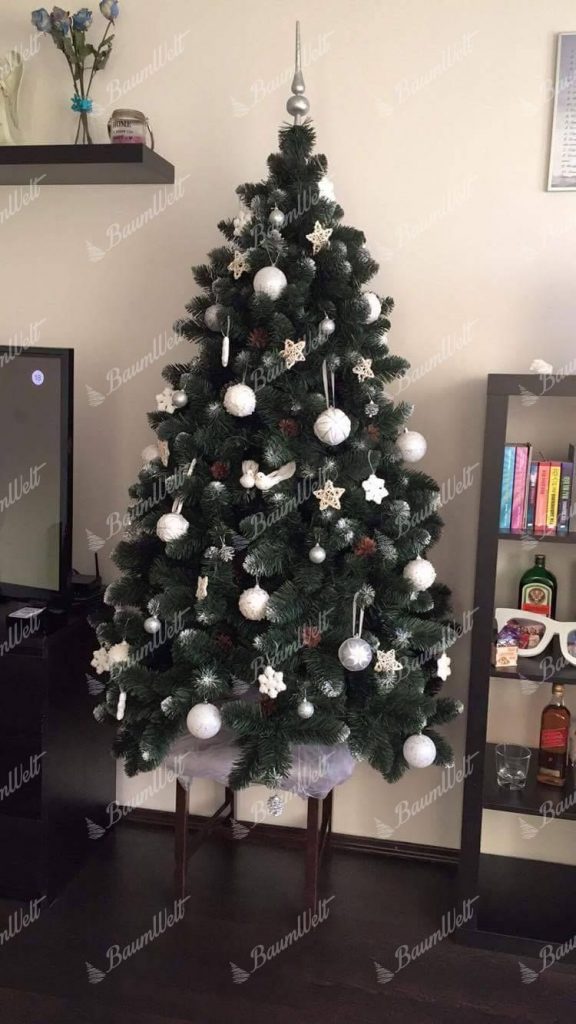 Künstlicher Weihnachtsbaum Kiefer mit Kunstschnee 180cm