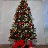 Künstlicher Weihnachtsbaum Nordische Fichte 250cm Weihnachtsbaum mit goldenen und roten Ornamenten geschmückt