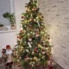Künstlicher Weihnachtsbaum FULL 3D Fichte exklusiv 180cm geschmückt mit rotem und goldenem Weihnachtsschmuck