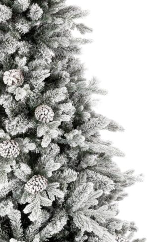 Künstlicher Weihnachtsbaum 3D Polarfichte. Der Baum ist dick mit Schnee bedeckt.