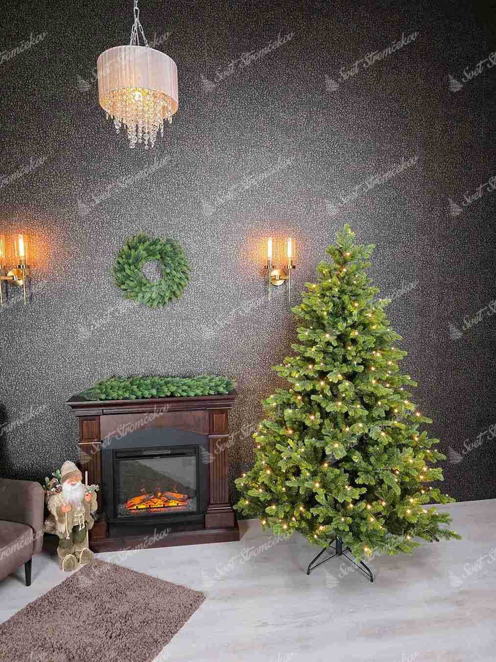 Umelý vianočný stromček 3D Jedľa Švédska LED, ma majestátny tvar a prirodzene zelené ihličie