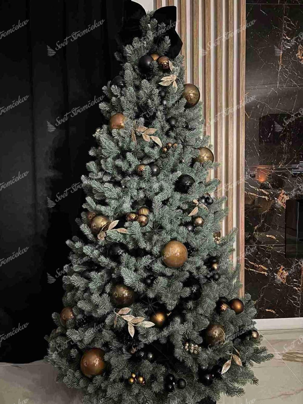 Weihnachtsbaum 3D-Silberkiefer 240cm