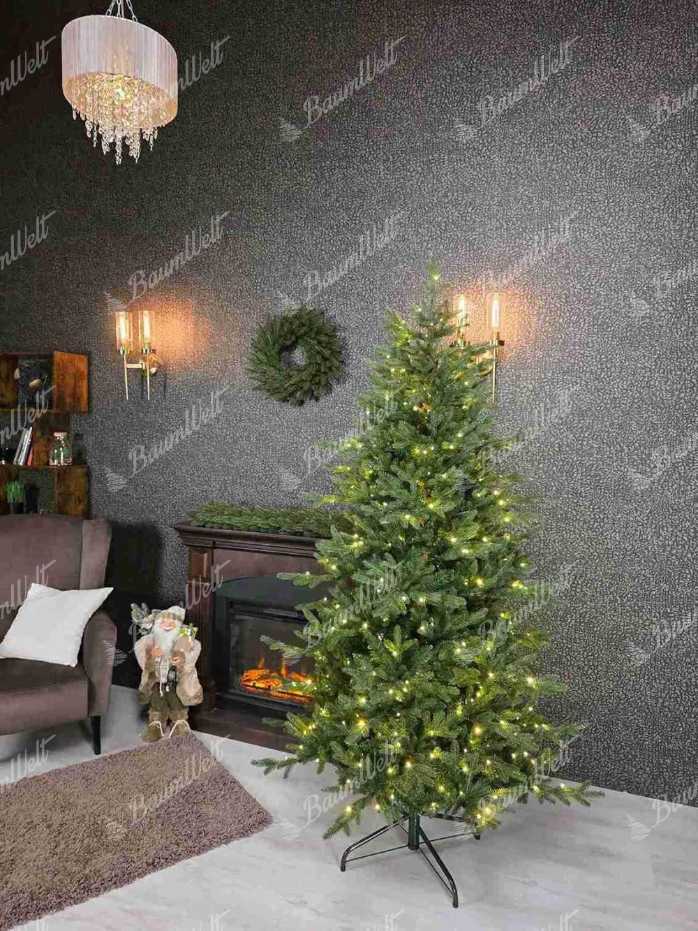 Künstlicher Weihnachtsbaum 3D Estnische Fichte 210cm LED400