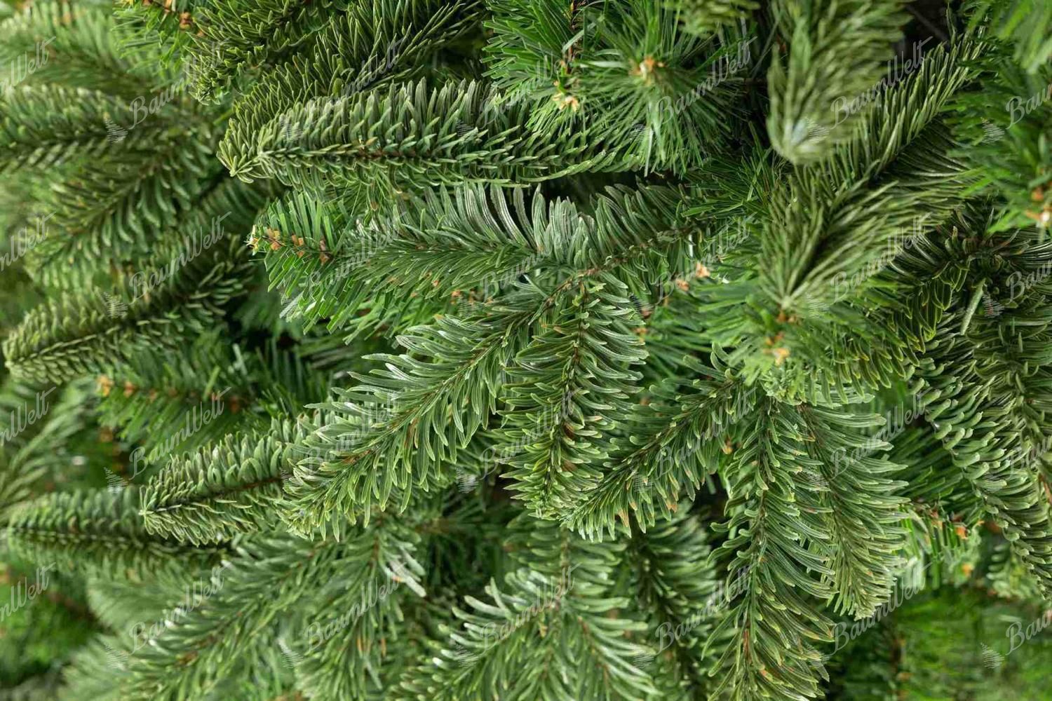 Künstlicher Weihnachtsbaum 3D Colorado-Tanne auf Stamm 240cm