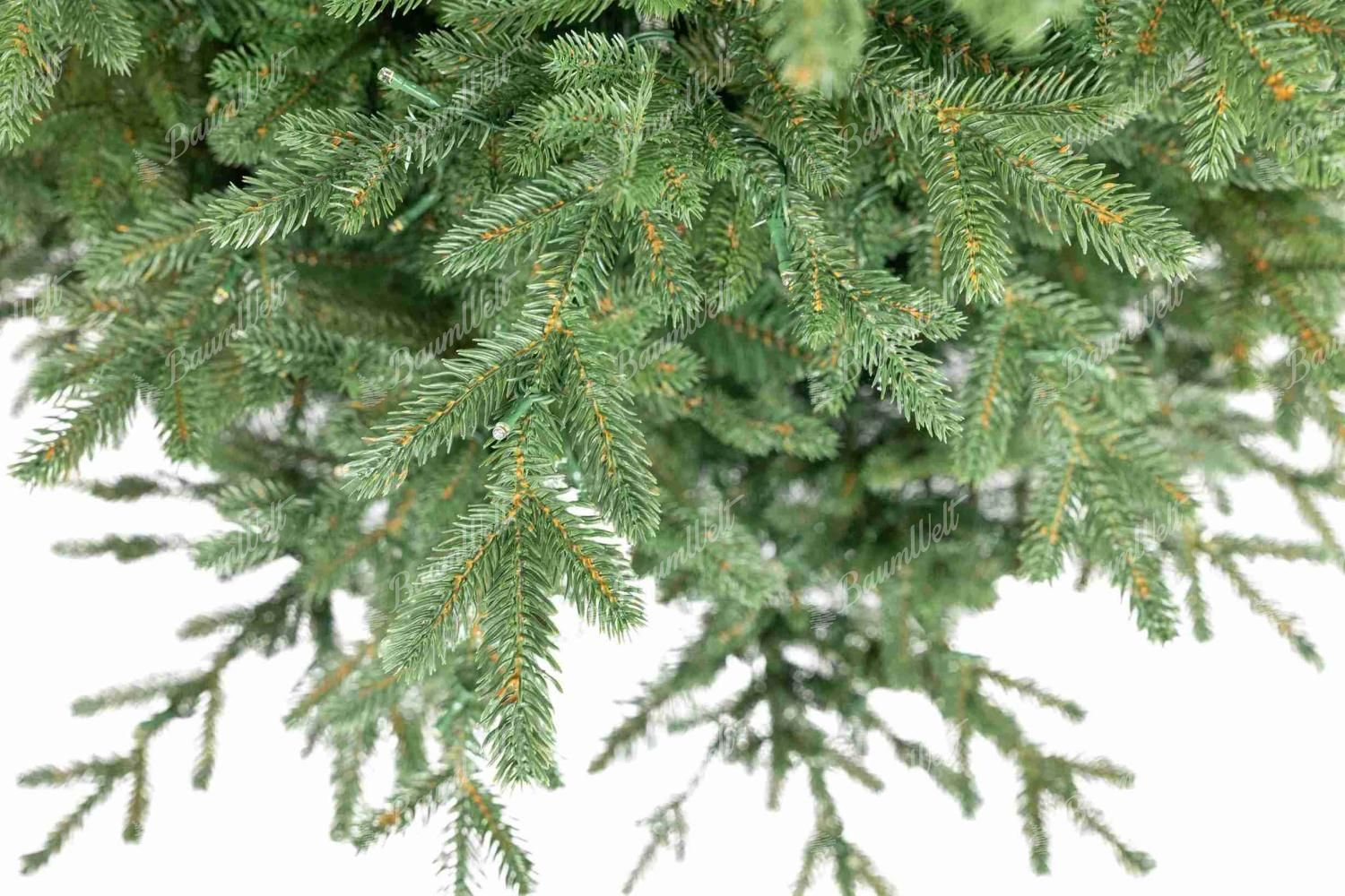 Künstlicher Weihnachtsbaum 3D Estnische Fichte 210cm